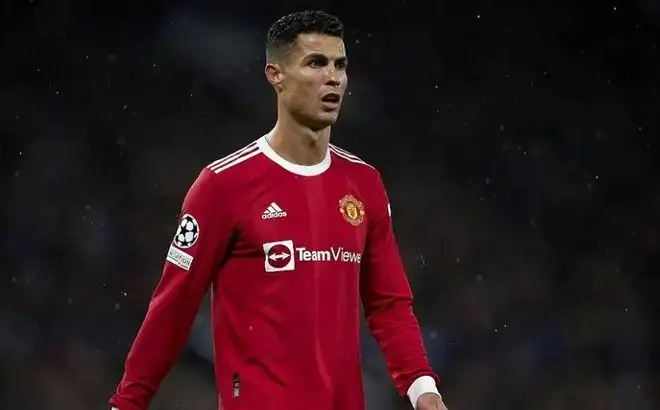 今夜金州勇士刷新队史纪录：西甲节点到来，质疑声仍在，年轻球员得到机会(金州勇士队商店)