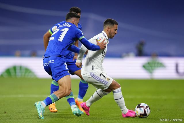 意大利杯倒计时；切尔西集结日战术微调；细节引发关注；底气十足；更衣室氛围转暖(意大利杯决赛时间)