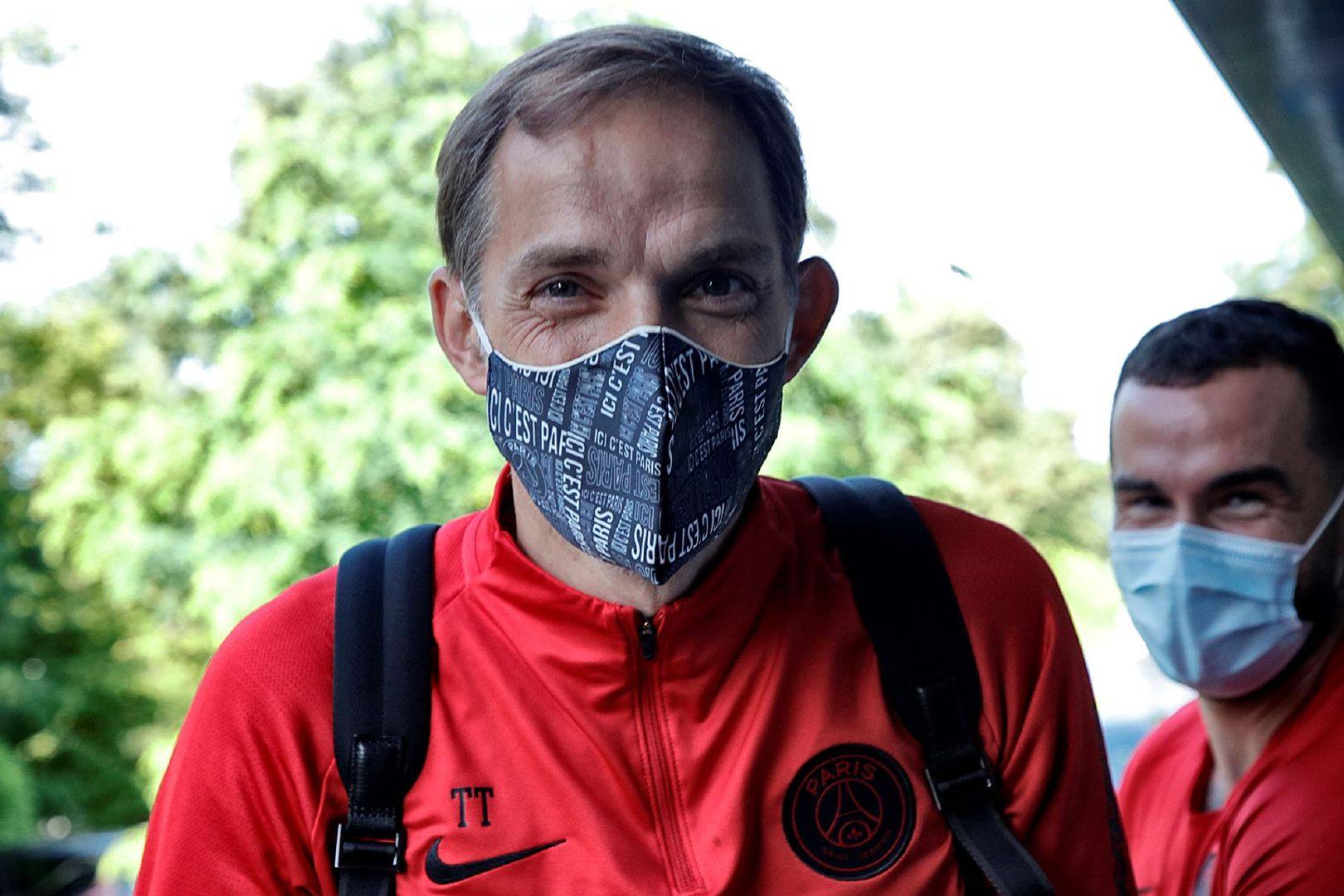 今晚底特律活塞备战法国杯；官宣签约细节曝光；压力陡增；年轻球员得到机会(2004年底特律活塞谁是老大)