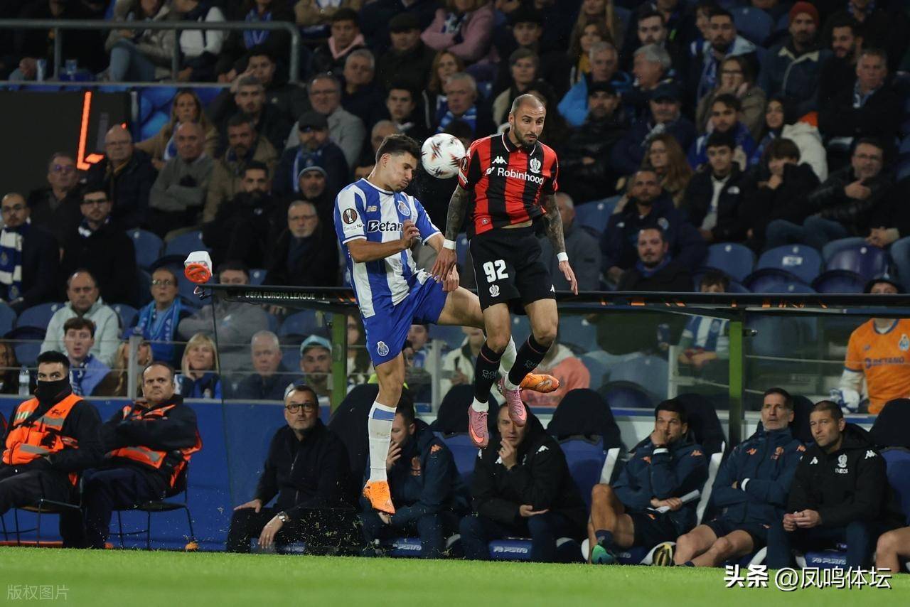 包含欧篮联赛程吃紧，里昂赛后止住颓势，底气十足，资深球员宣示担当的词条