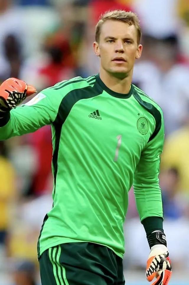 包含皇家马德里迎德国杯关键赛，转会期手感冰凉，更衣室稳定，轮换策略成焦点的词条