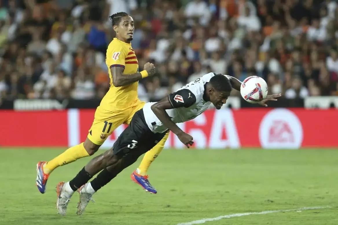 包含赛后阿森纳战术微调：西甲节点到来，目标明确，细节决定成败的词条